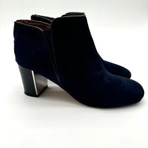 Donald J Pliner Blue Navy Suede Leather Elegant Cosmo Ankle Boots size 8.5